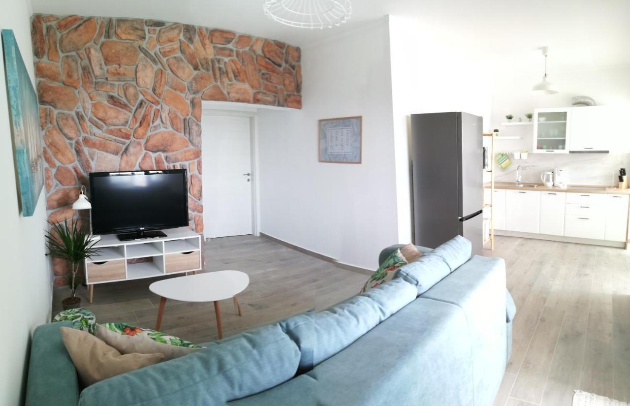 Apartments Tinjarosa Mundanije Екстериор снимка