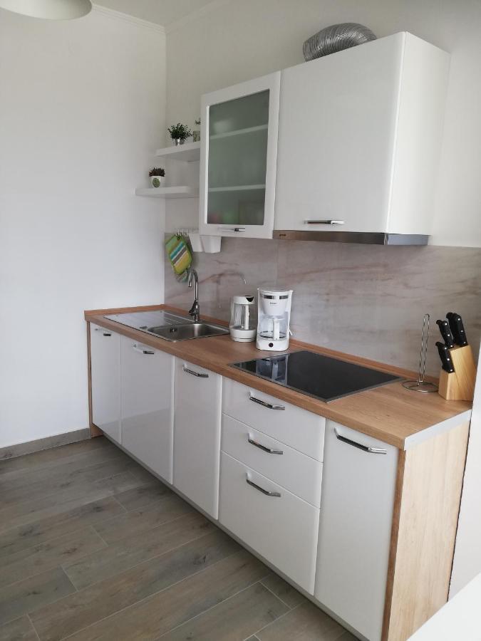 Apartments Tinjarosa Mundanije Екстериор снимка