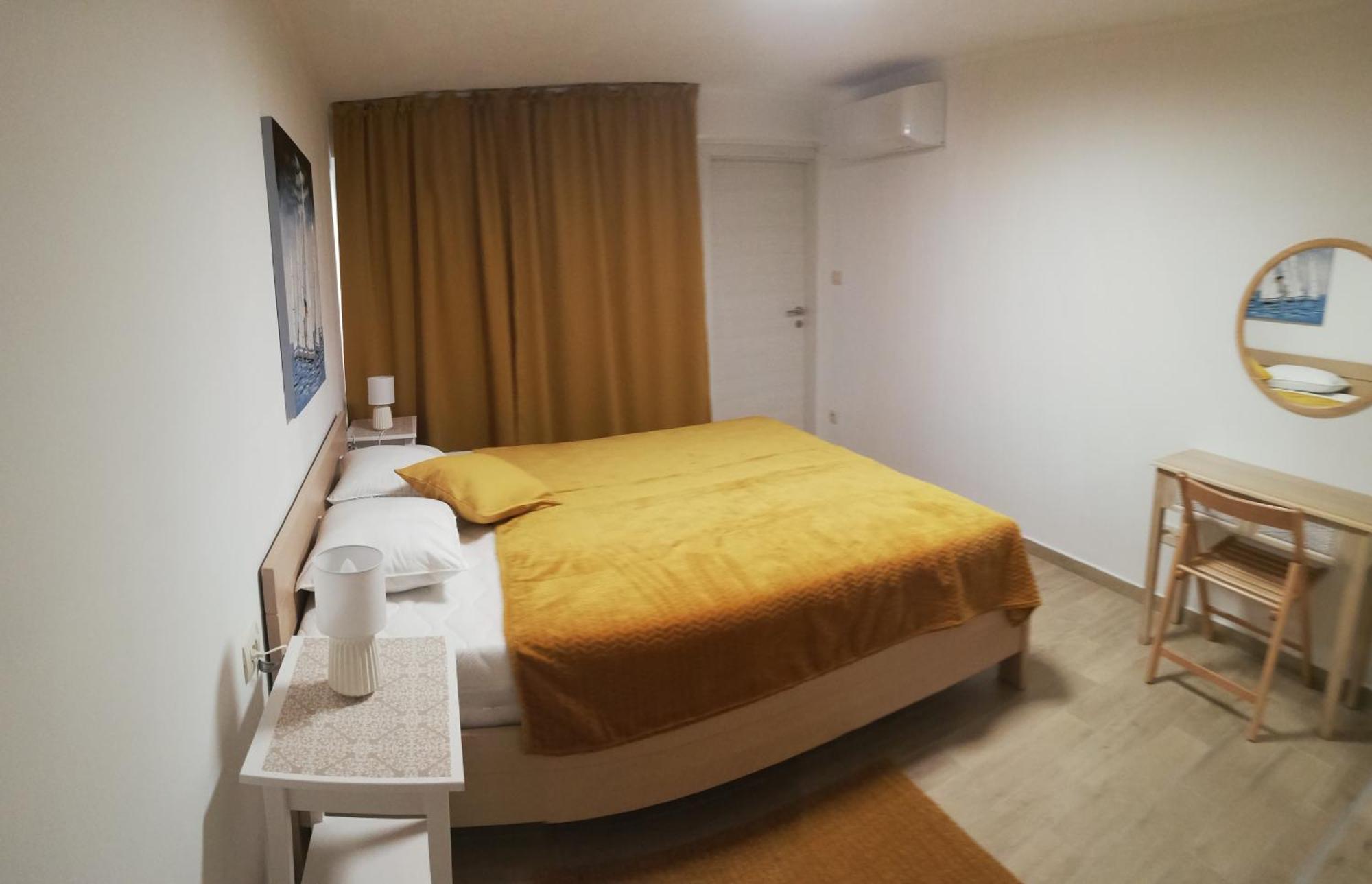 Apartments Tinjarosa Mundanije Екстериор снимка